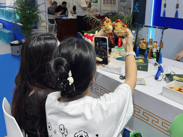 ScreenShot_2025-11-28_130603_758.png ScreenShot_2025-11-28_130603_758.png